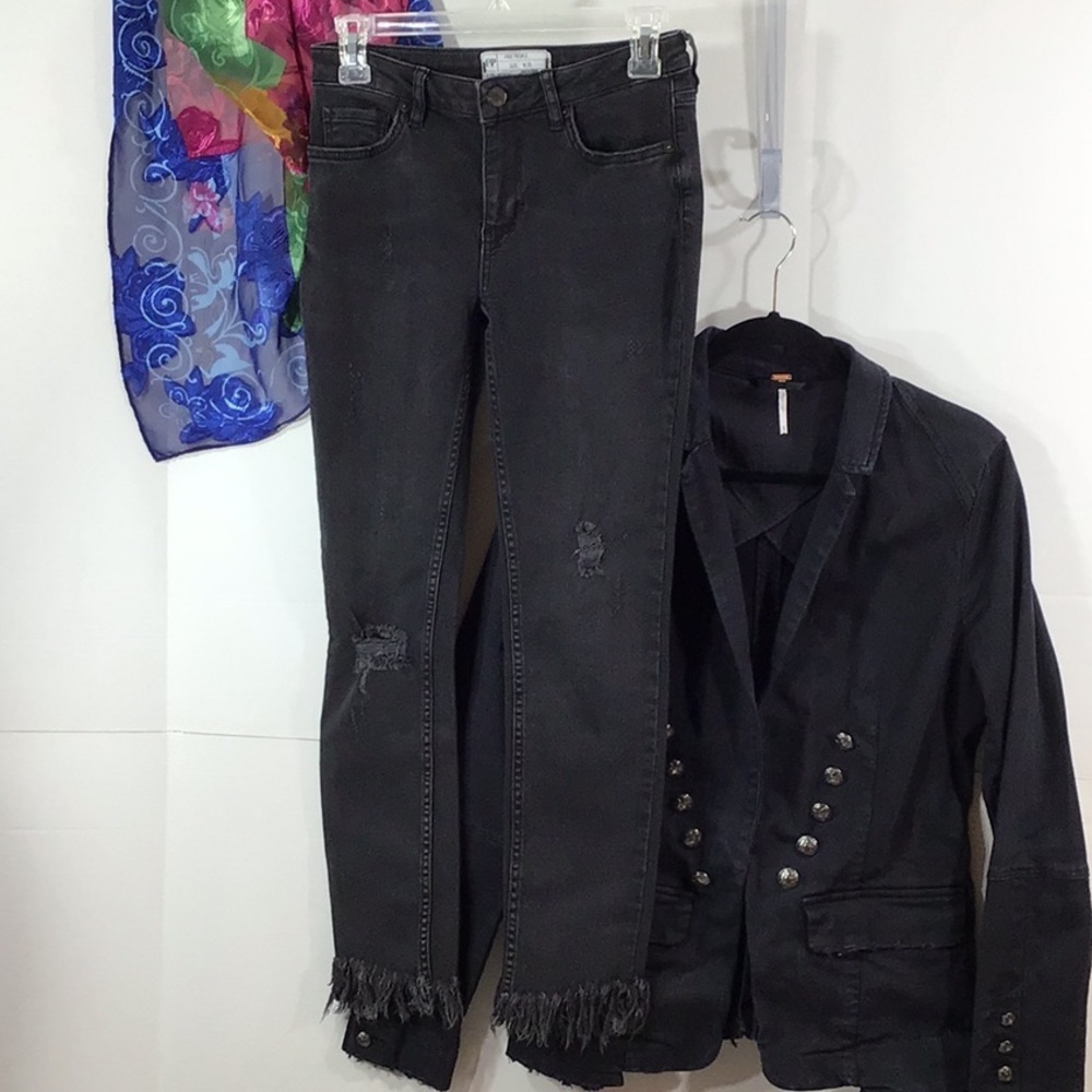 Free People Great Heights faded black distressed jeans 25